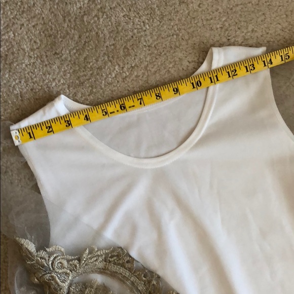 GET THE LOOK! Designer White Shift Dress - Picture 6 of 8